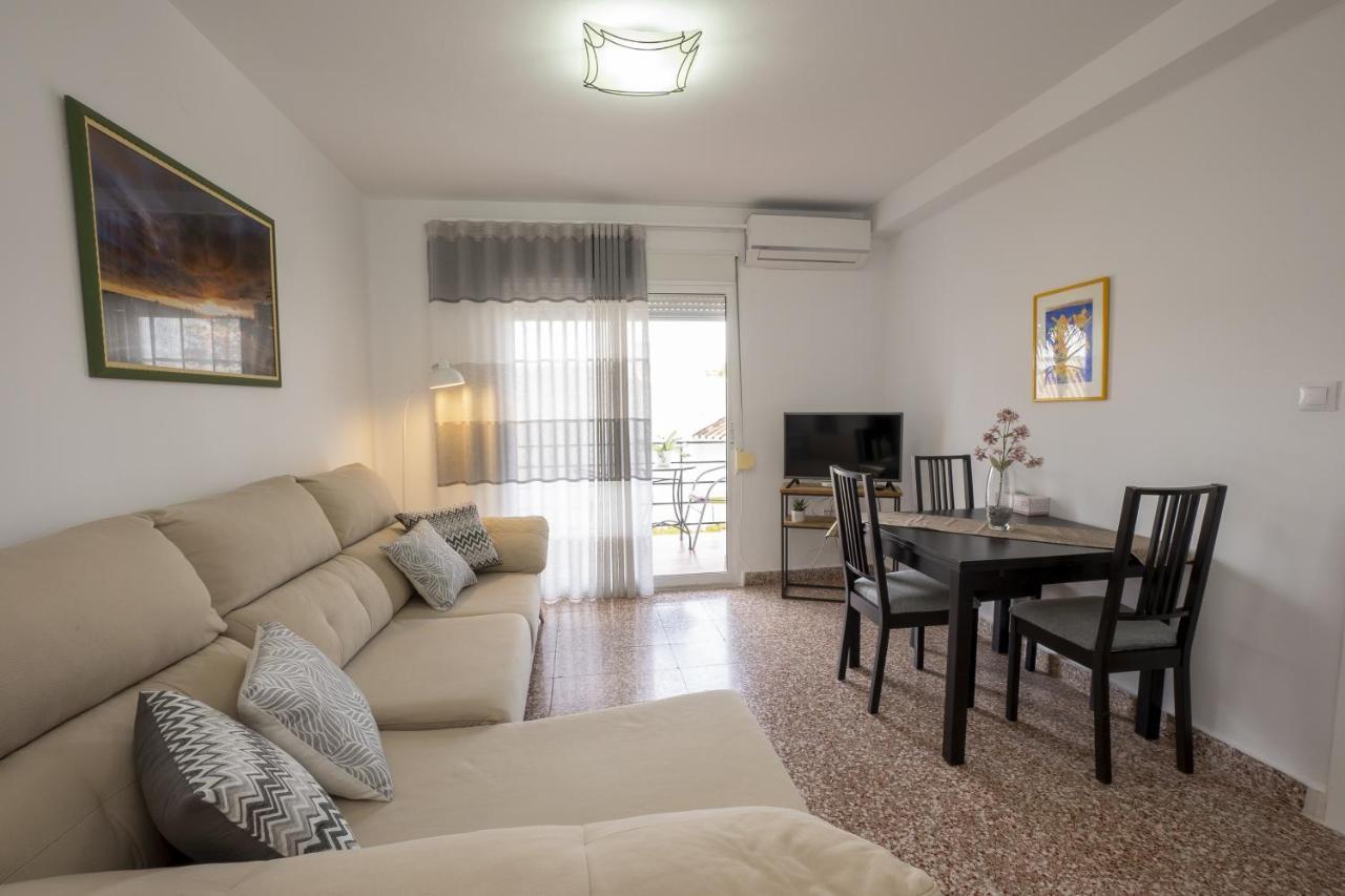 Apartamento Loli Нерха Екстер'єр фото