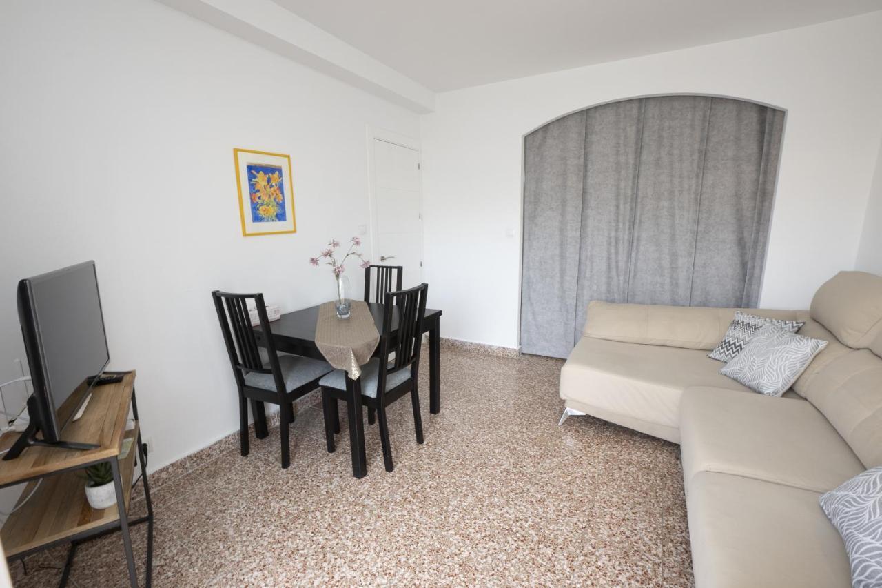 Apartamento Loli Нерха Екстер'єр фото